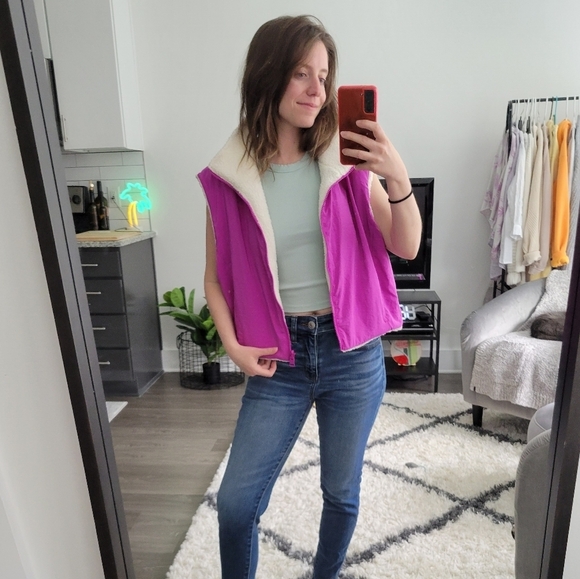 Champion reversible puffer vest - Picture 5 of 9